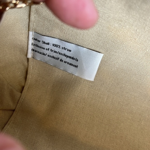 Pamela Munson Rosebud Floral Embroidered Cream Straw Clutch Bag - Picture 12 of 14